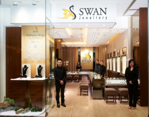 toko perhiasan berlian